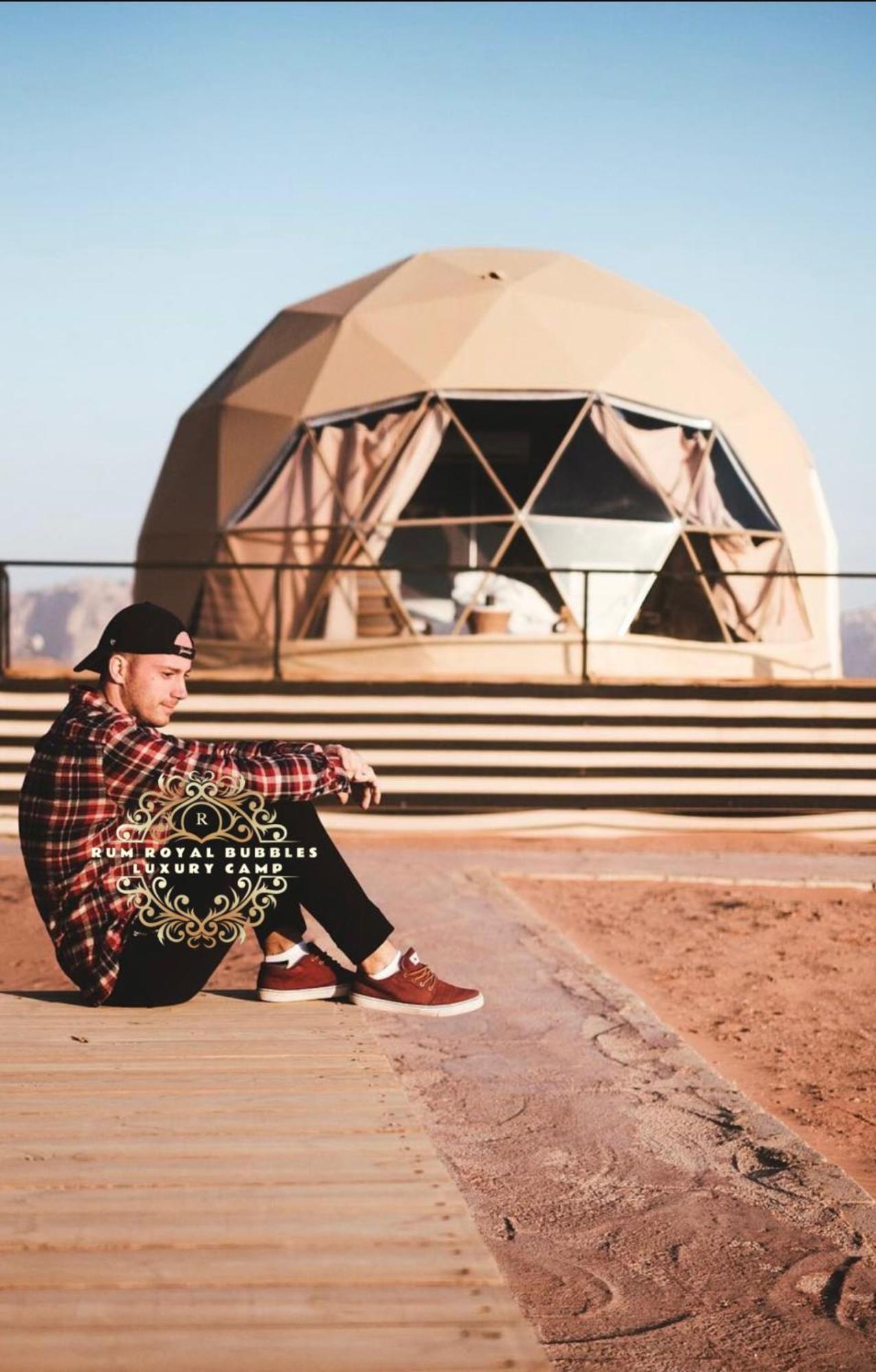 Rum Royal Bubbles Luxury Camp Leilighet Wadi Rum Eksteriør bilde