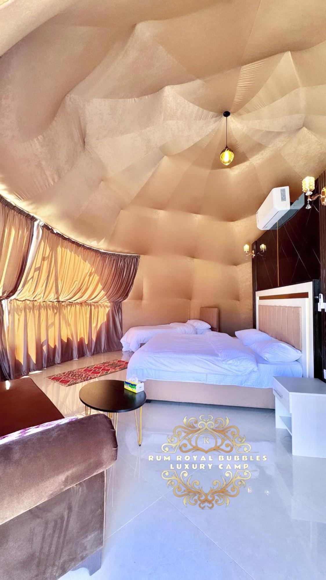 Rum Royal Bubbles Luxury Camp Leilighet Wadi Rum Eksteriør bilde