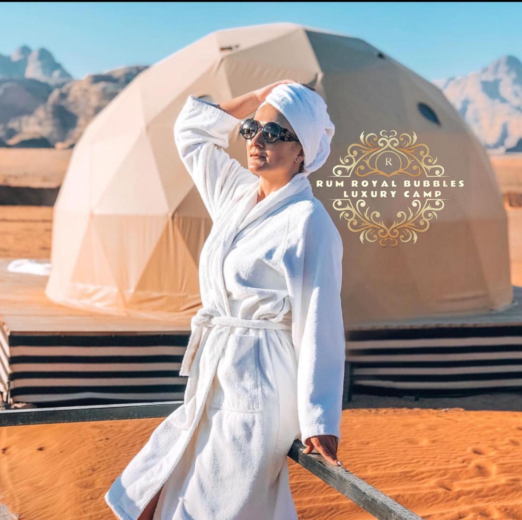 Rum Royal Bubbles Luxury Camp Leilighet Wadi Rum Eksteriør bilde
